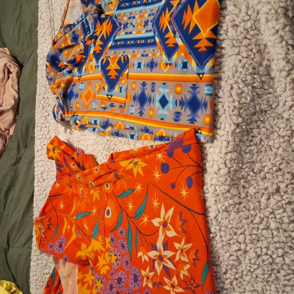 Lot of 4 lularoe knit dresses